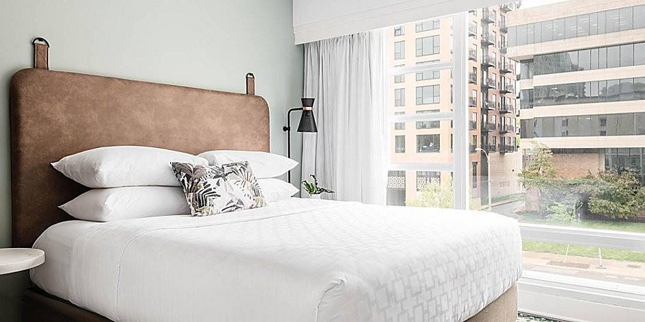 Holiday Inn Express St. Louis Central West End