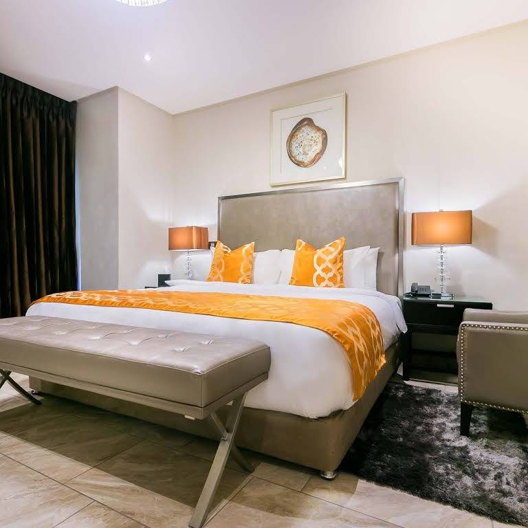 OAK PLAZA SUITES KUMASI