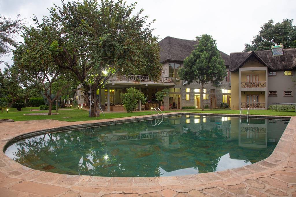 Weru Weru River Lodge