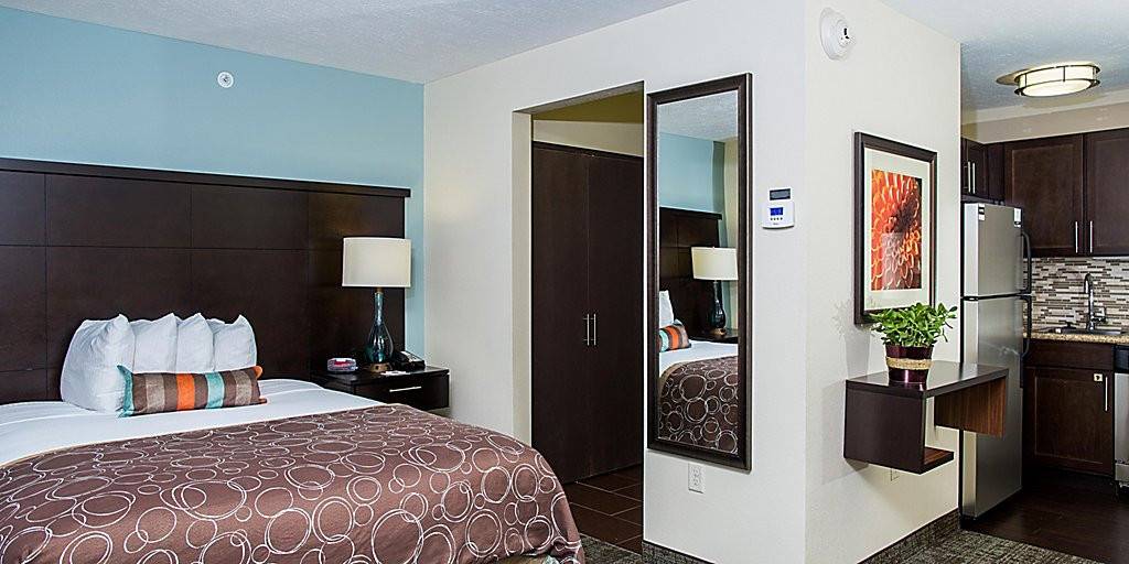Staybridge Suites Lincoln Northeast
