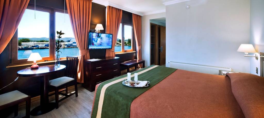 Diego De Almagro Valdivia Hotel