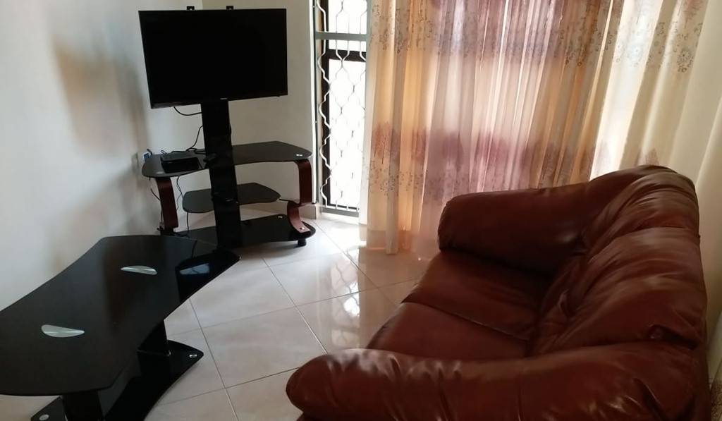 Africa Treasures Home