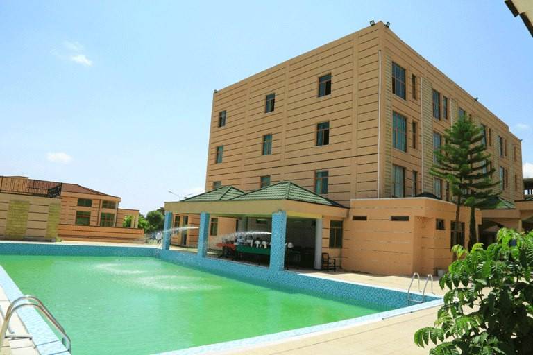 Raya Grand Resort Hotel ራያ ግራንድ ሪዞርት ሆቴል