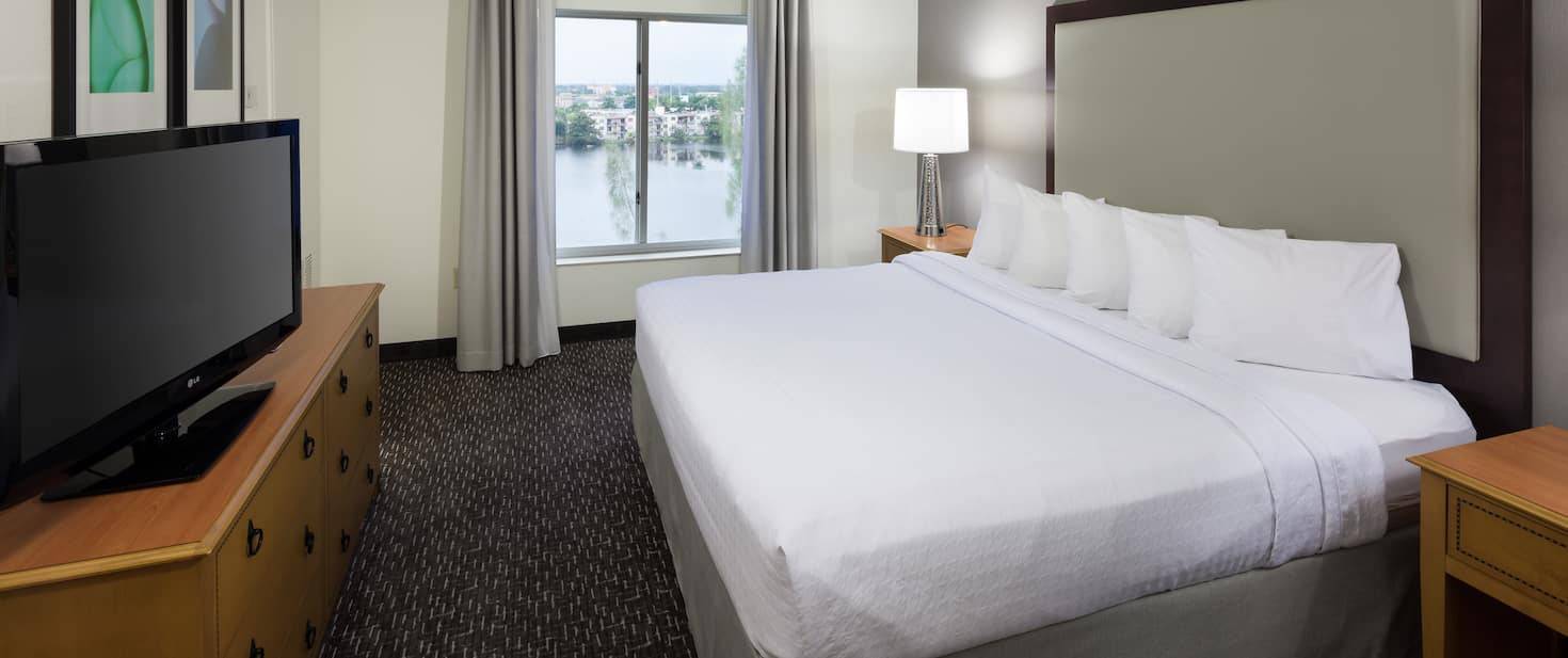 Homewood Suites by Hilton Miami-Airport/Blue Lagoon