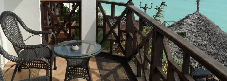 Langi Langi Beach Bungalows
