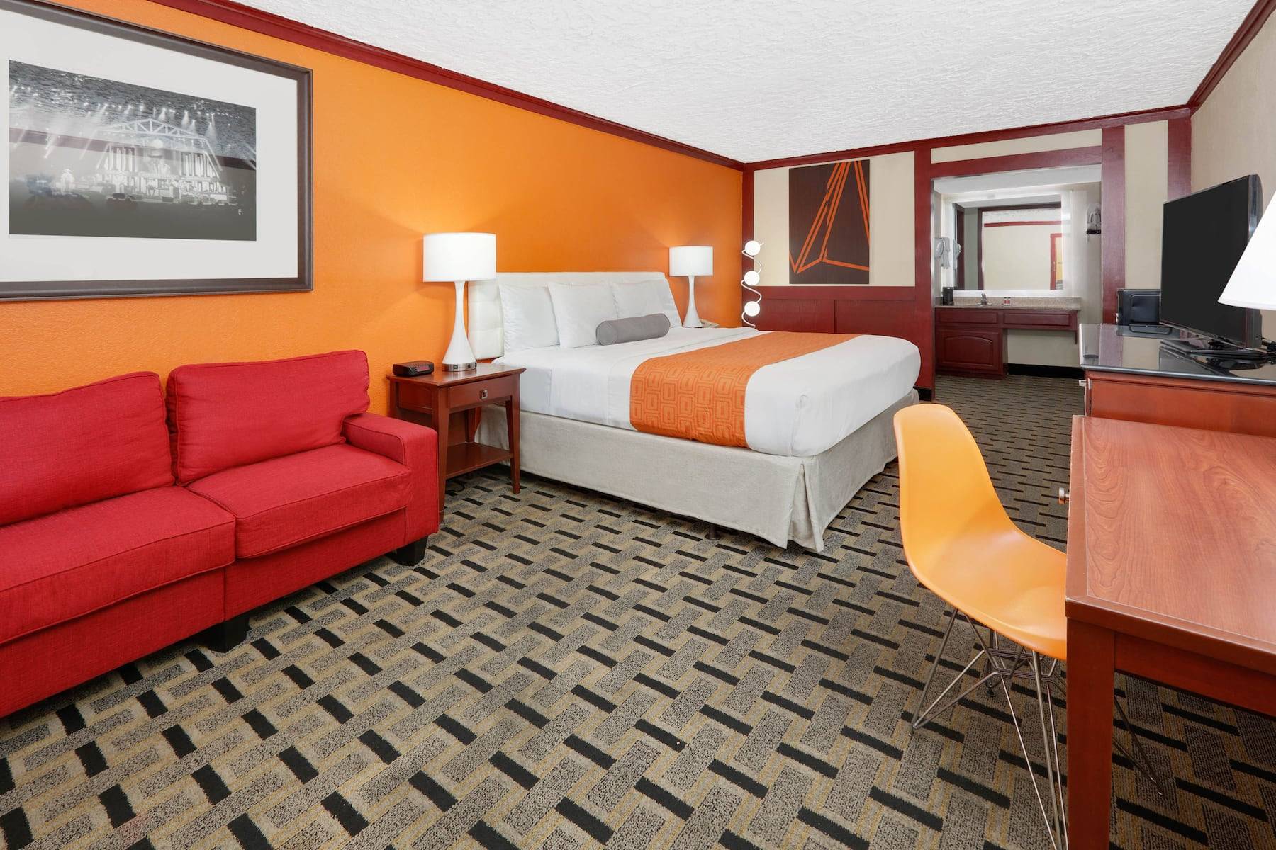 Howard Johnson by Wyndham San Marcos