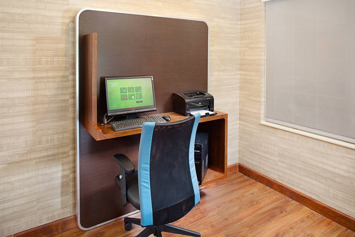 TownePlace Suites by Marriott Manchester-Boston Regional Airport