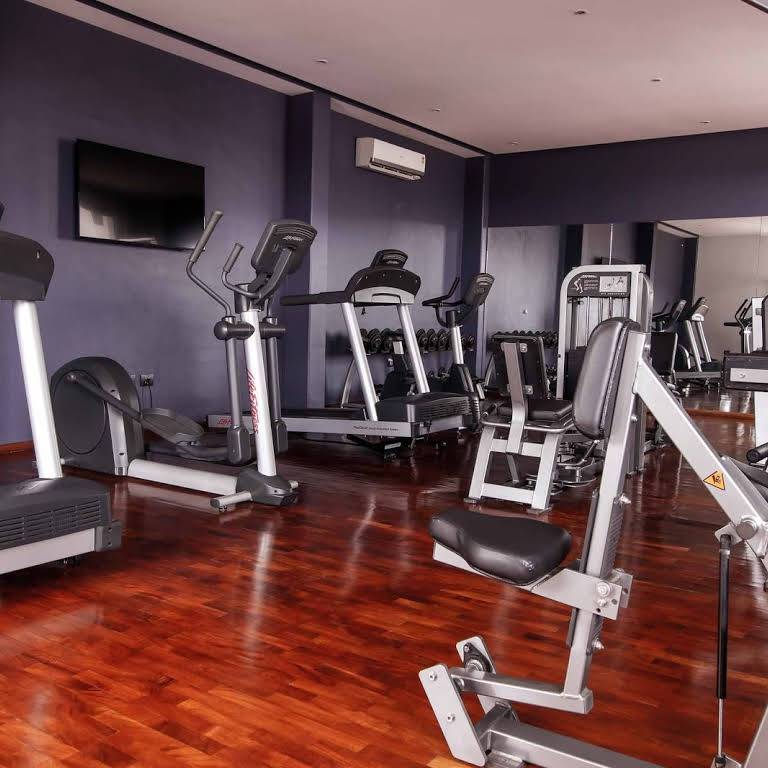 OAK PLAZA SUITES KUMASI