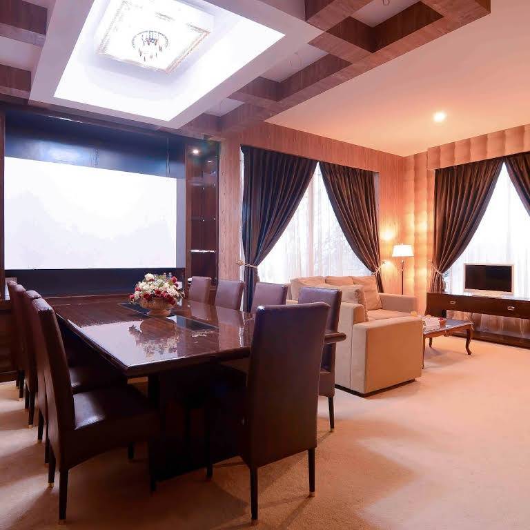De Jehan’s Boutique Hotel