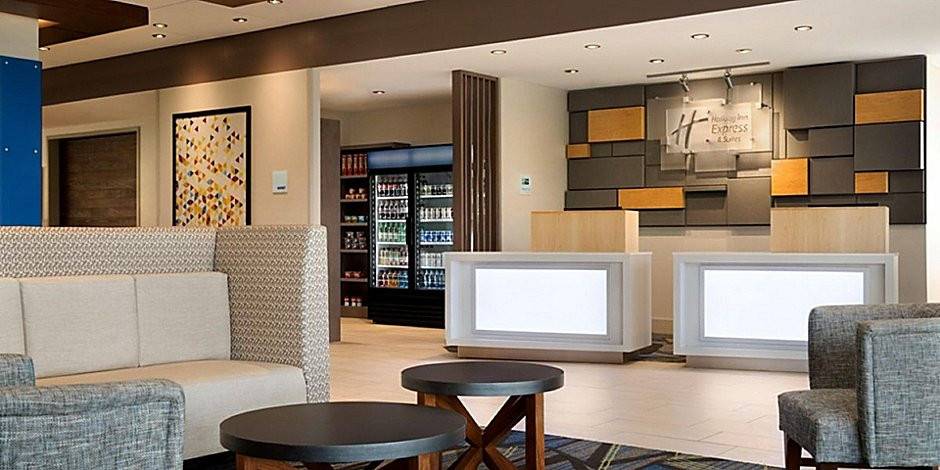 Holiday Inn Express Flint-Campus Area