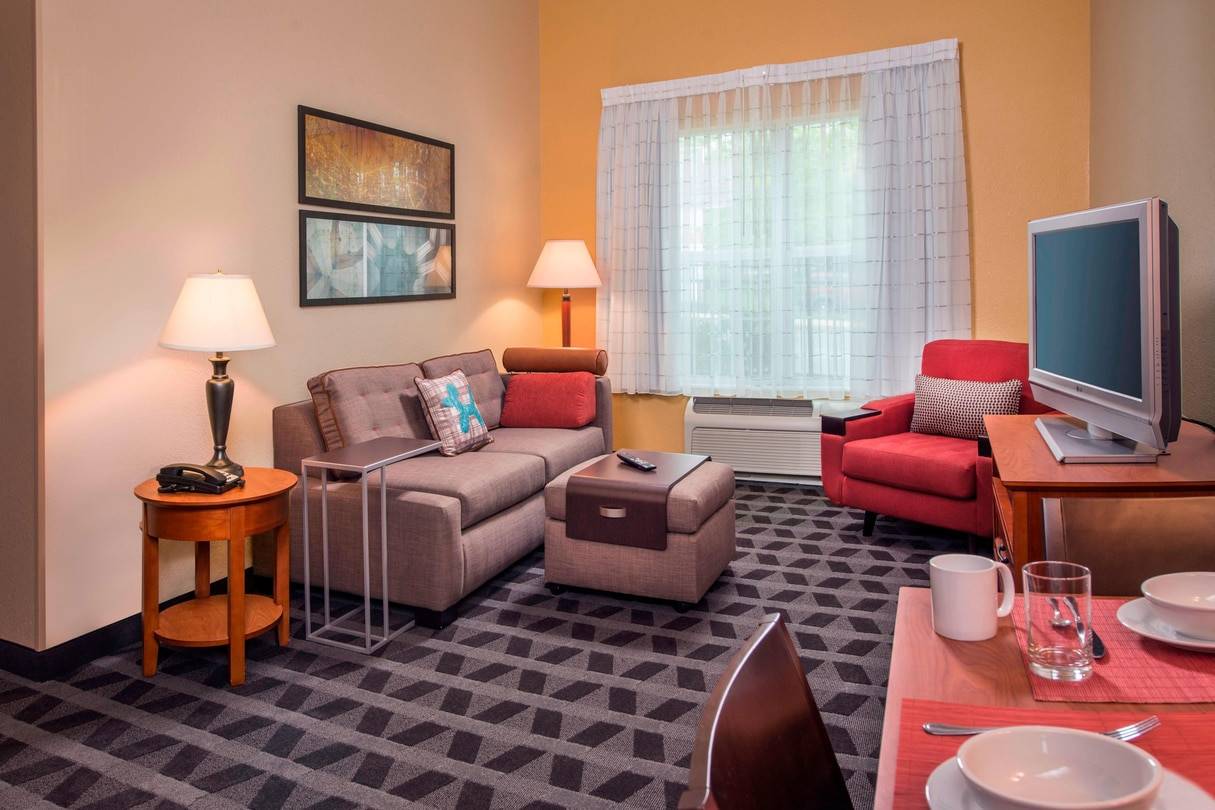 TownePlace Suites by Marriott Clinton at Joint Base Andrews