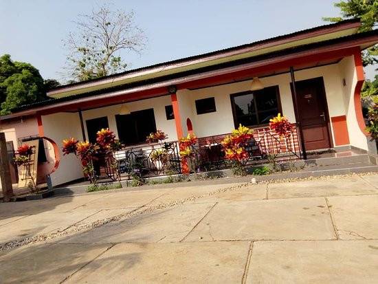 Bowmann City Guest House