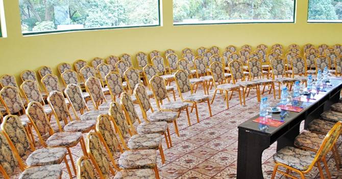 Gold Crest Hotel All Suites