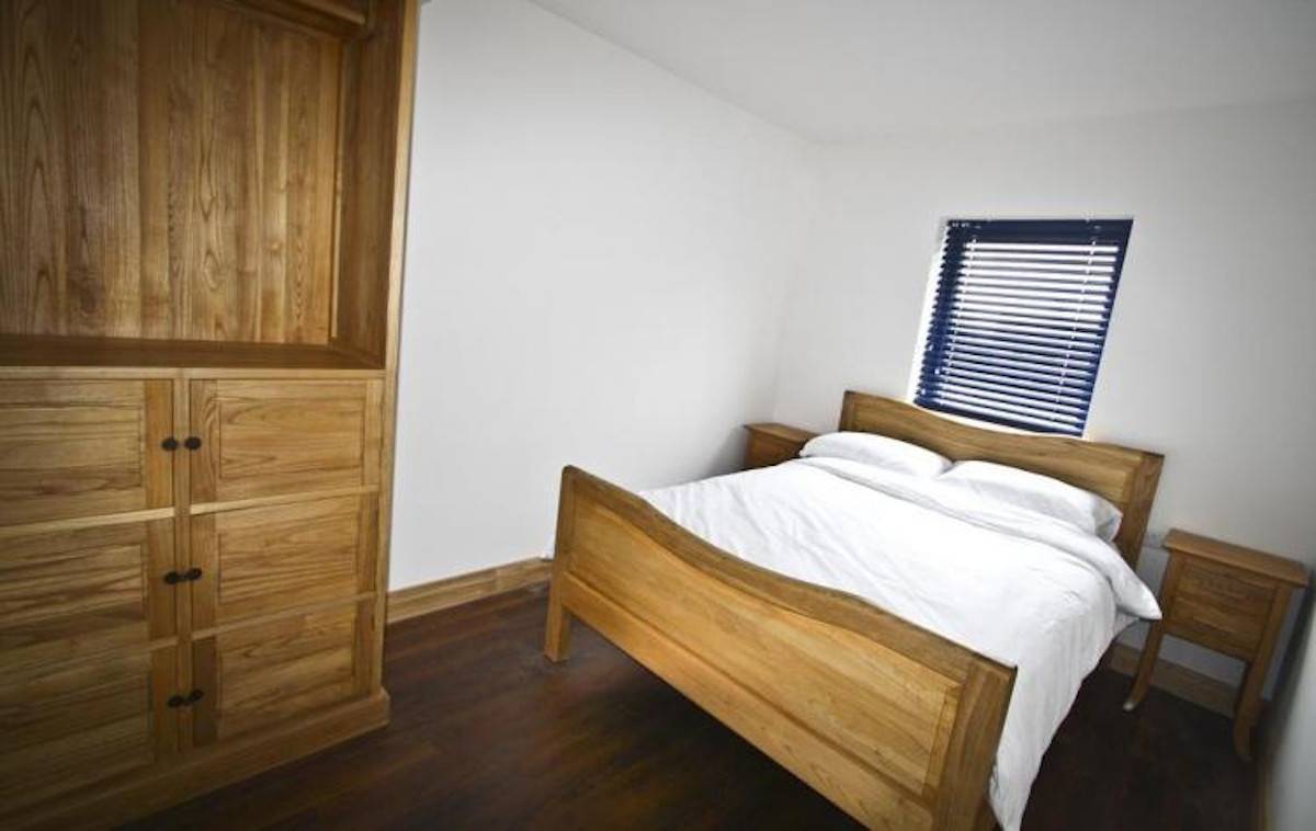 Yambi Hotel
