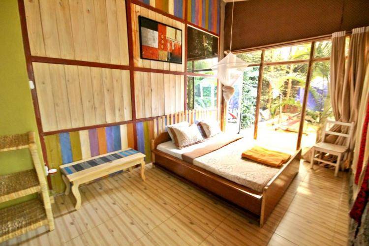 Yambi Hotel