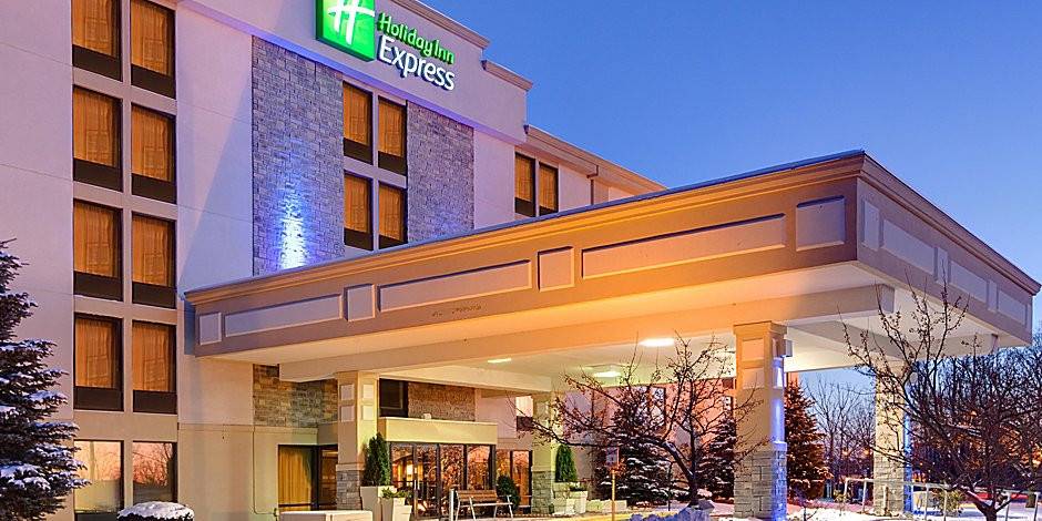 Holiday Inn Express Flint-Campus Area