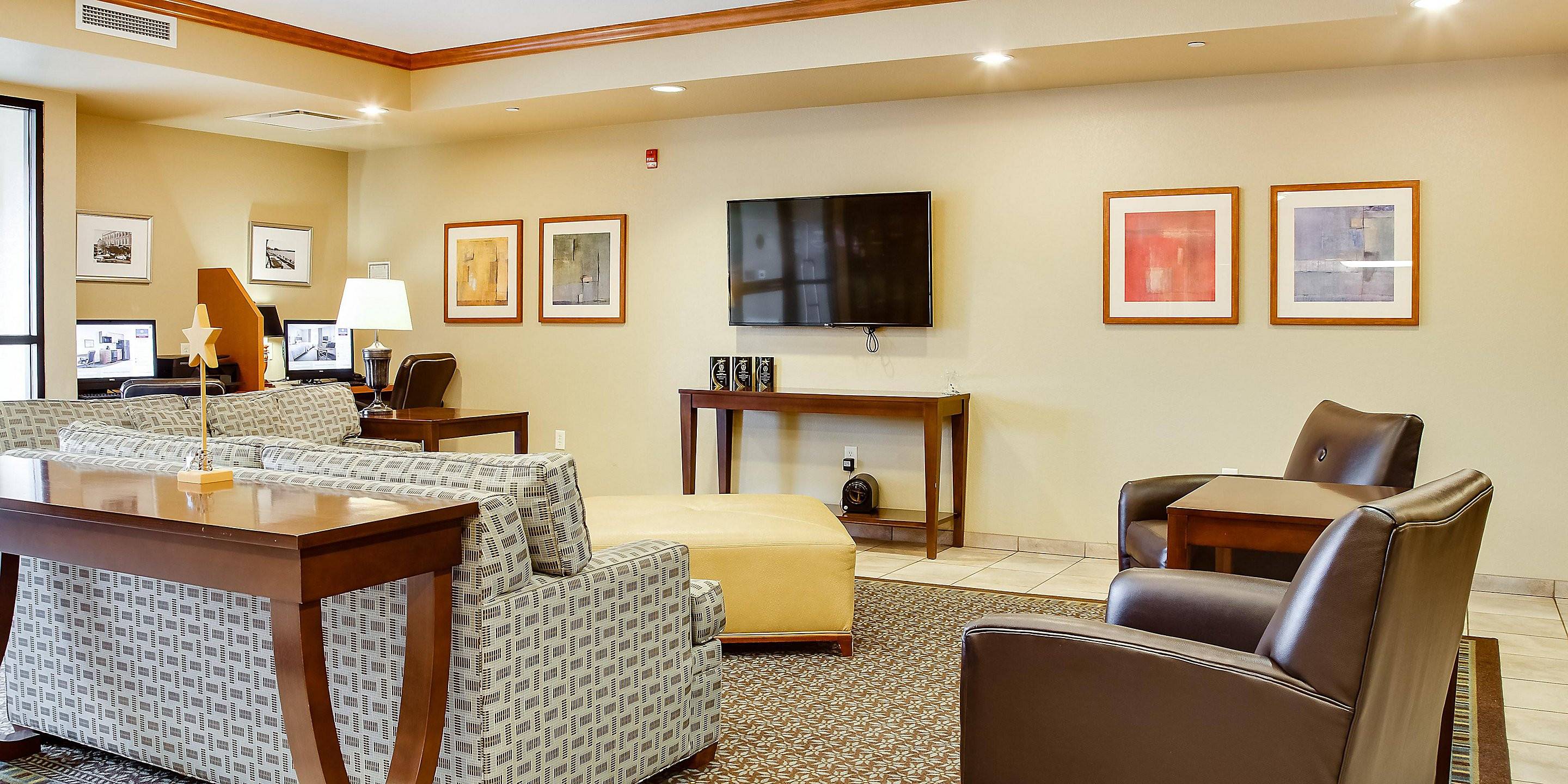 Candlewood Suites La Crosse