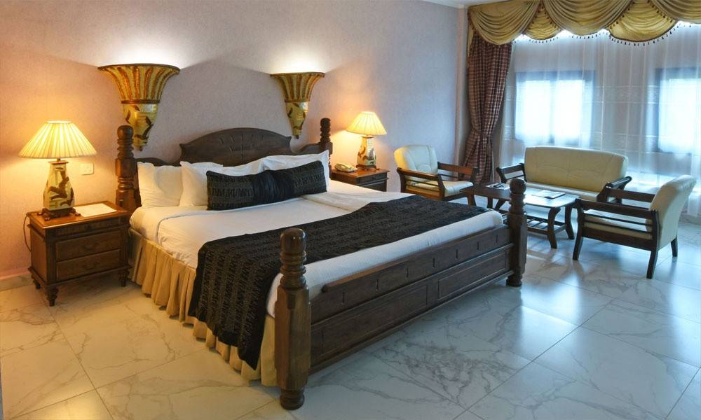 Grand Imperial Hotel