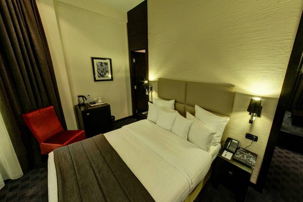 North Avenue Hotel