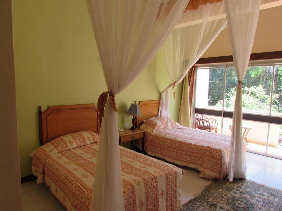 Hotel Equator