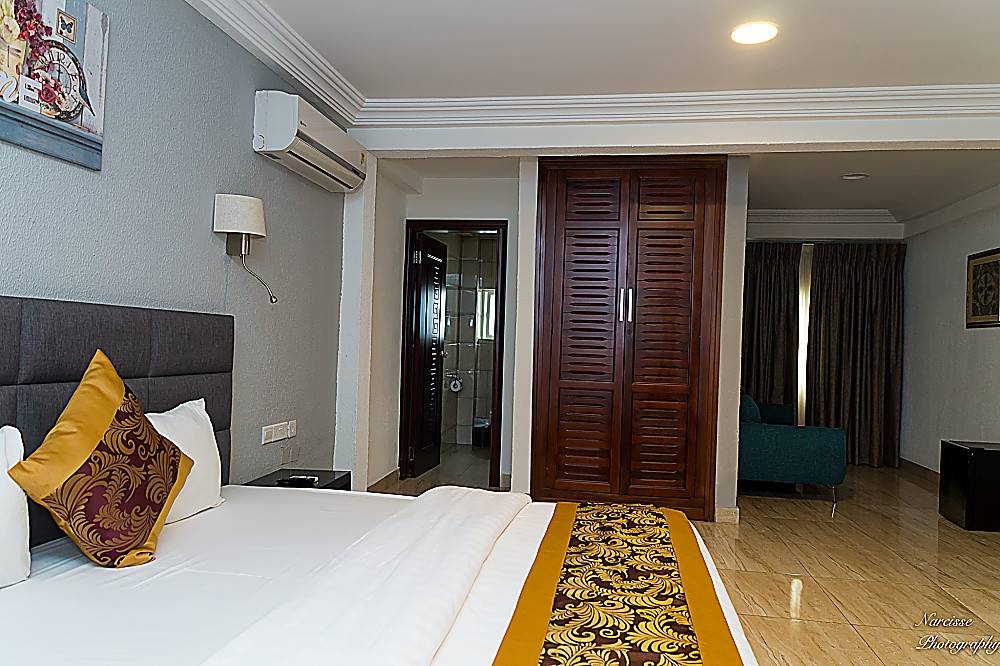 Airport View Hotel