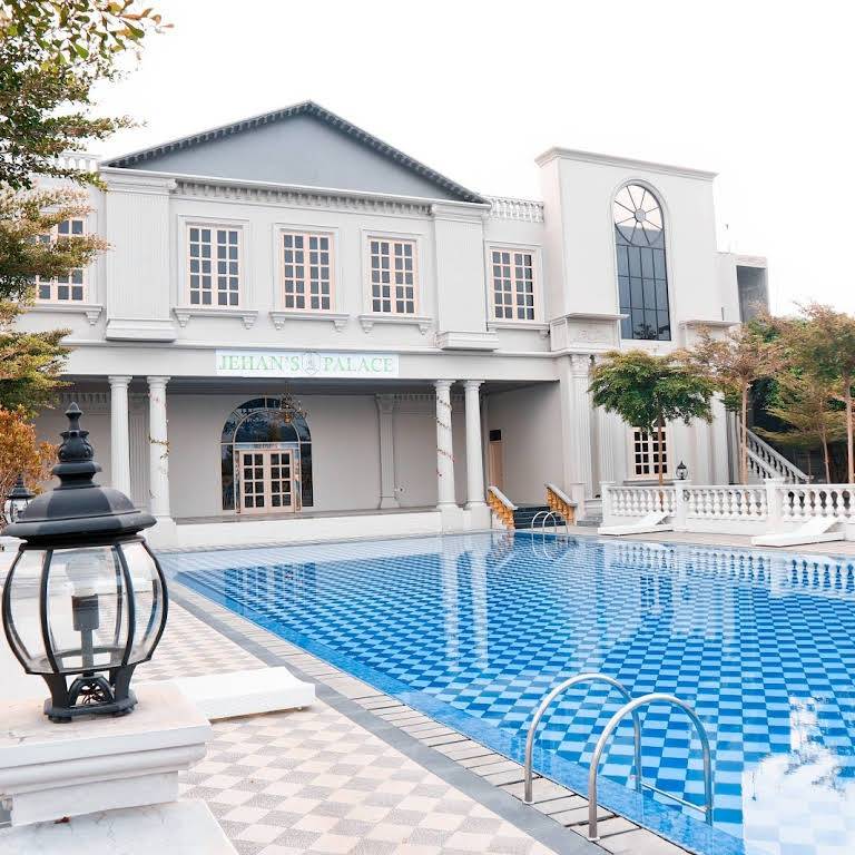 De Jehan’s Boutique Hotel