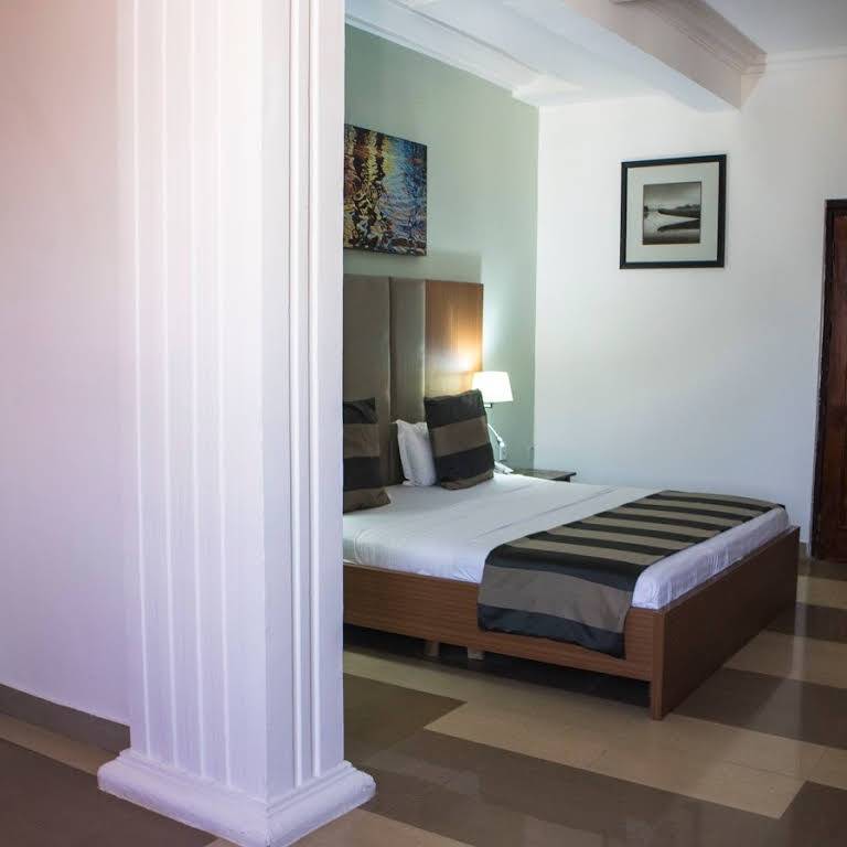 Hotel Prestige