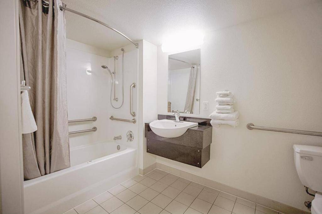 Motel 6 Syracuse