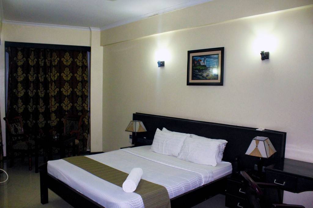 Saphire Court Hotel