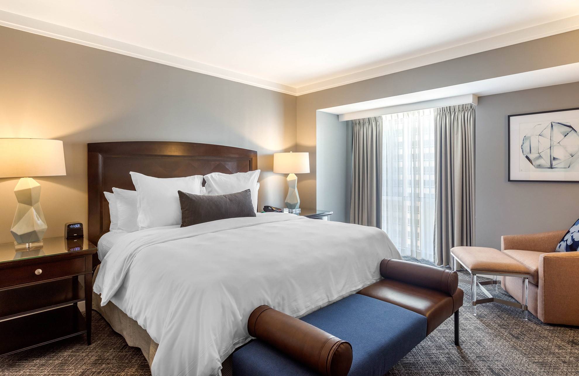 Omni Los Angeles Hotel at California Plaza