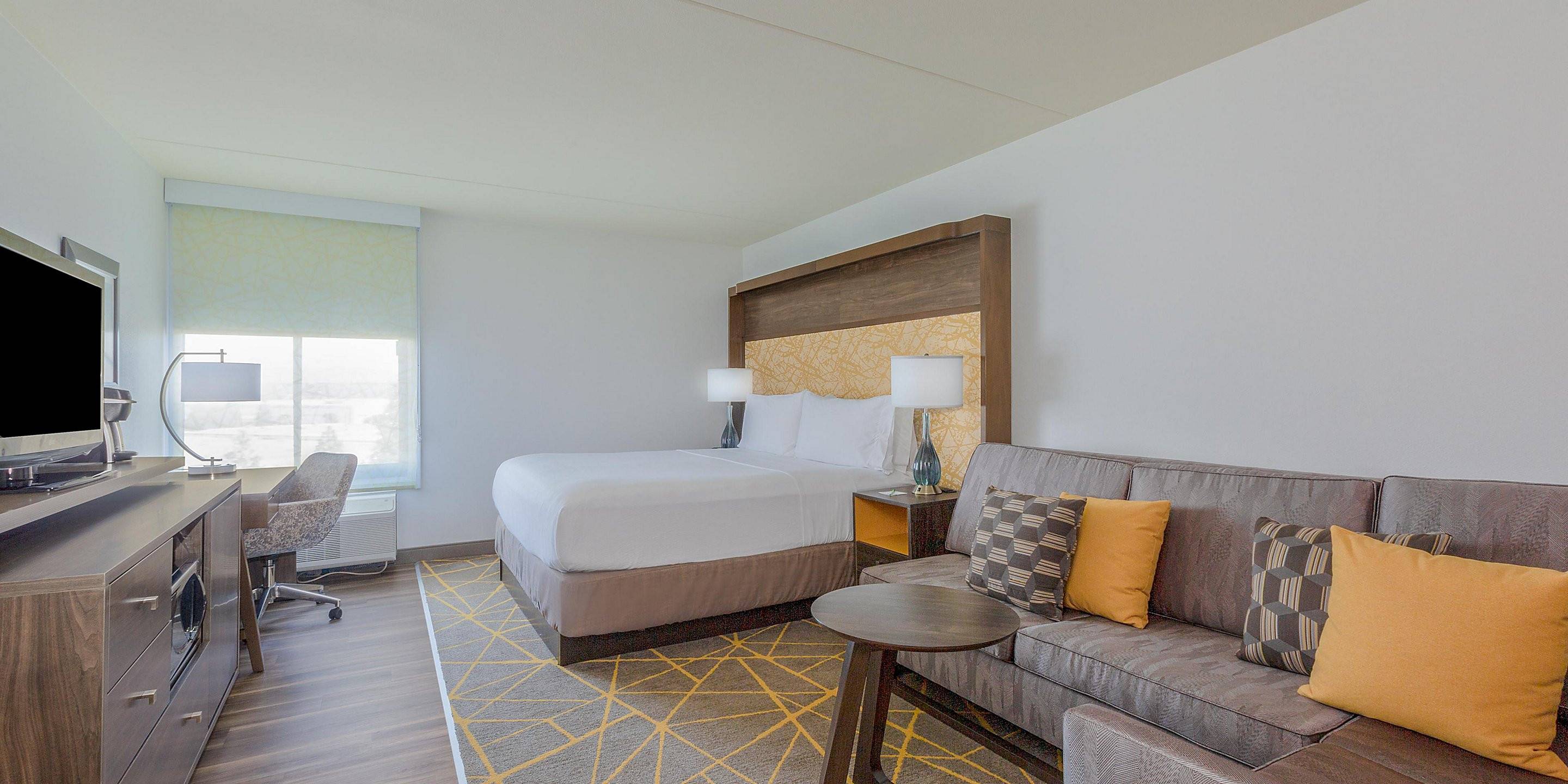 Holiday Inn La Mirada